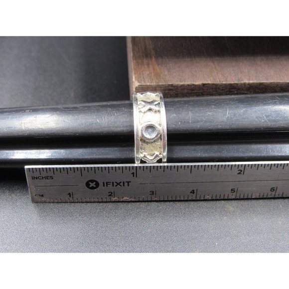 Size 6.75 Sterling Silver Tarnished Thick XOXO Band Ring Vintage Statement - Picture 6 of 7